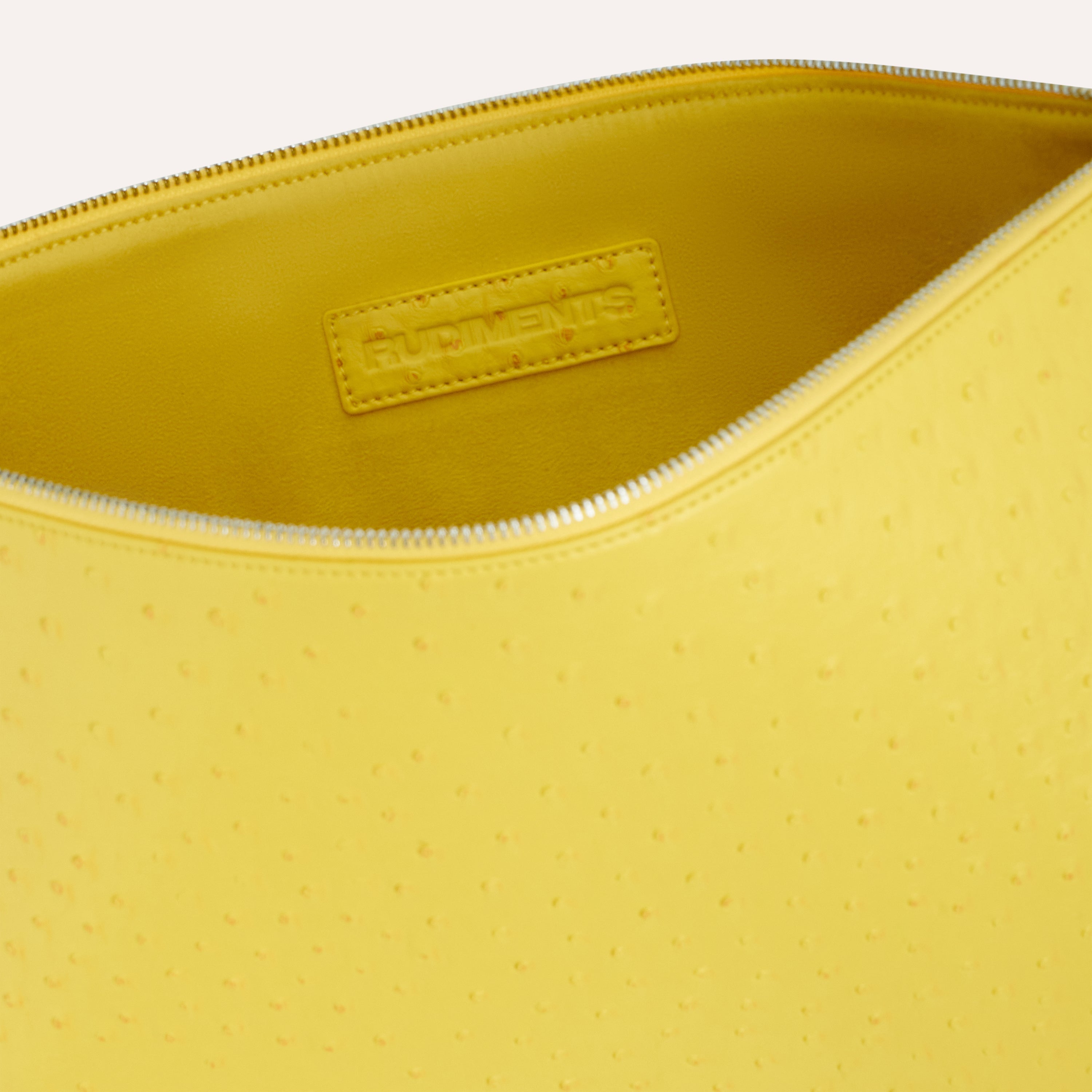 Grand Pouch